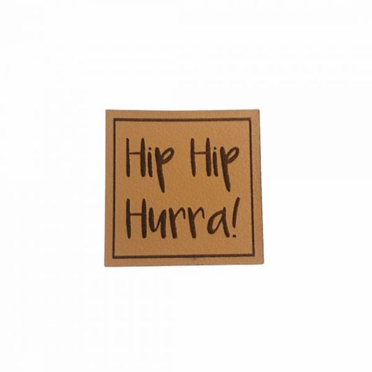Kunstleder Patch mit Hip Hip Hurra